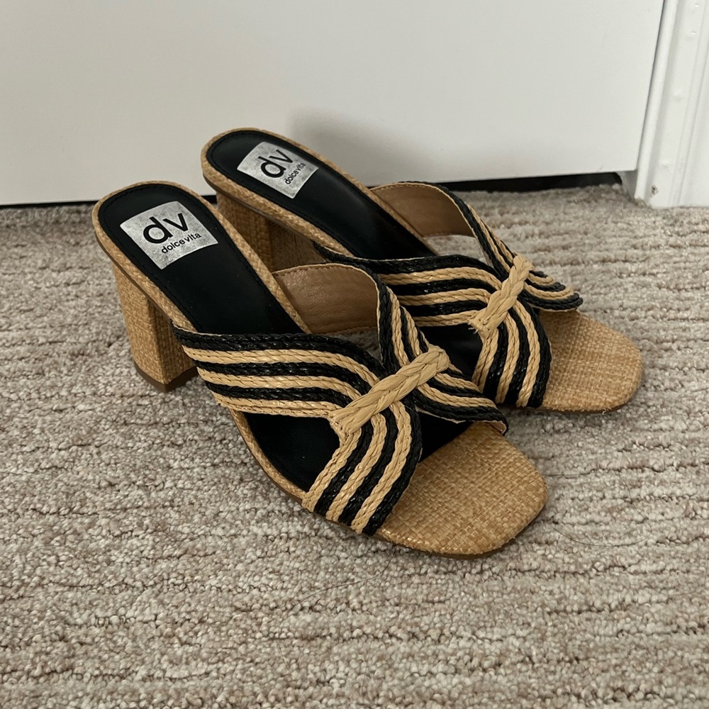 BNWT Dolce Vita Raffia Straw Heels size 6 women’s